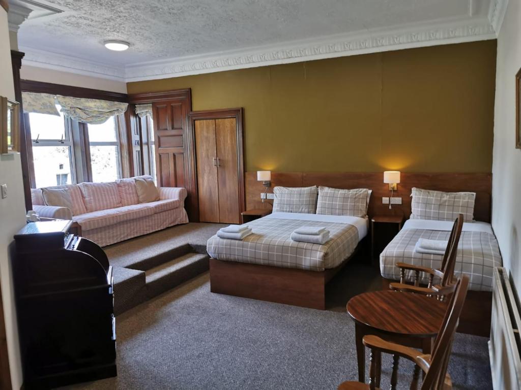 Bonkle House room 4